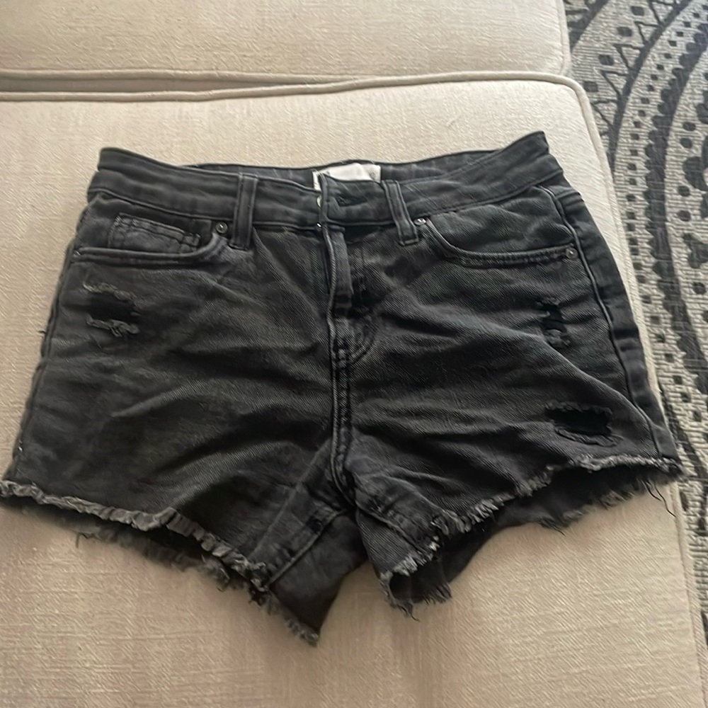 gray/black jean shorts